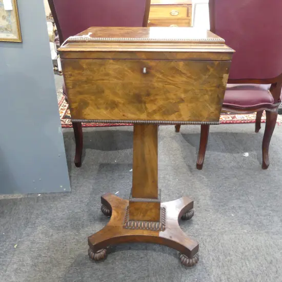 GEORGIAN MAHOGANY TEAPOY 415x315x770mm