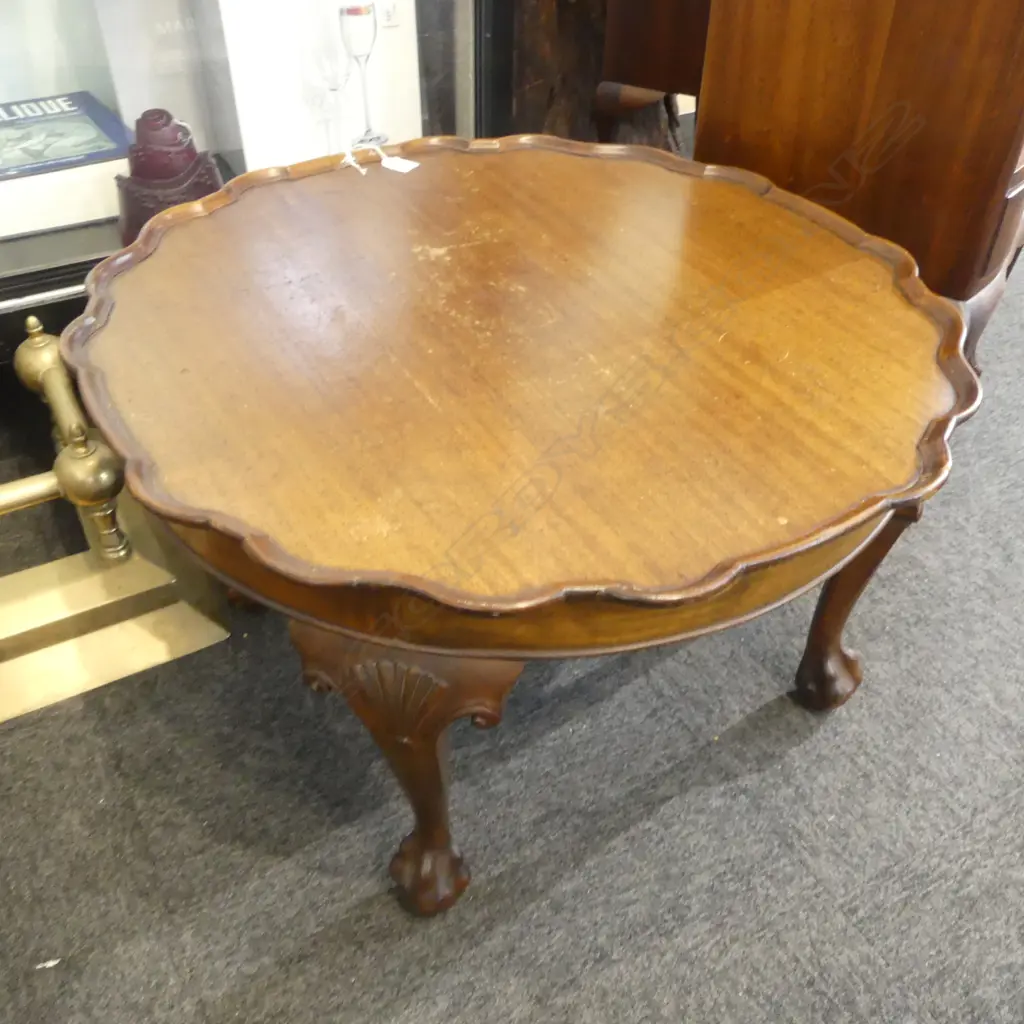 MAHOGANY PIE CRUST COFFEE TABLE (TRIM LOOSE) 700mm dia Image 1++