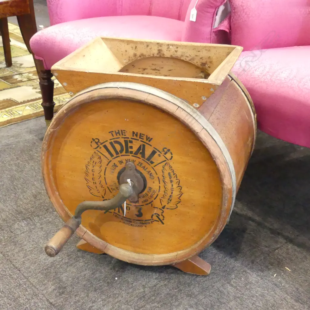 VINTAGE WOODEN BUTTER CHURN 'THE NEW IDEAL' H.490mm BORER Image 1++