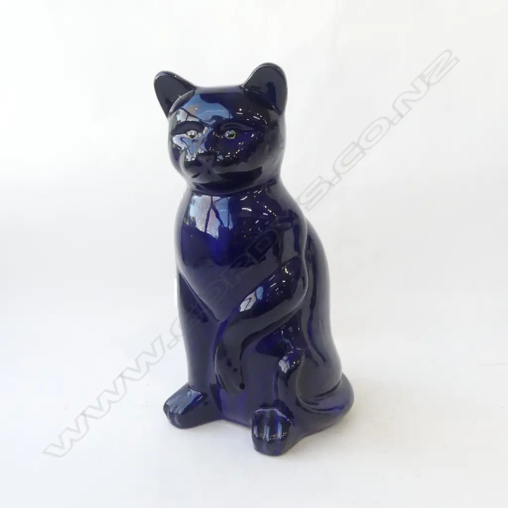 LG BLUE GLAZED CAT H.385mm Image 1++