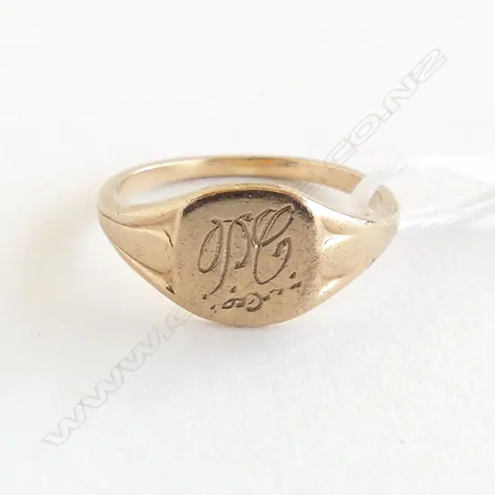 9CT SIGNET RING 4.0gms SIZE T