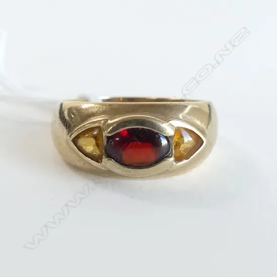 9CT CAB GARNET & CITRINE RING 4.1gms SIZE P