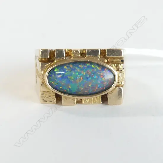 9CT (TESTED as 9CT) TRIPLEX OPAL RING 9.2gms SIZE R