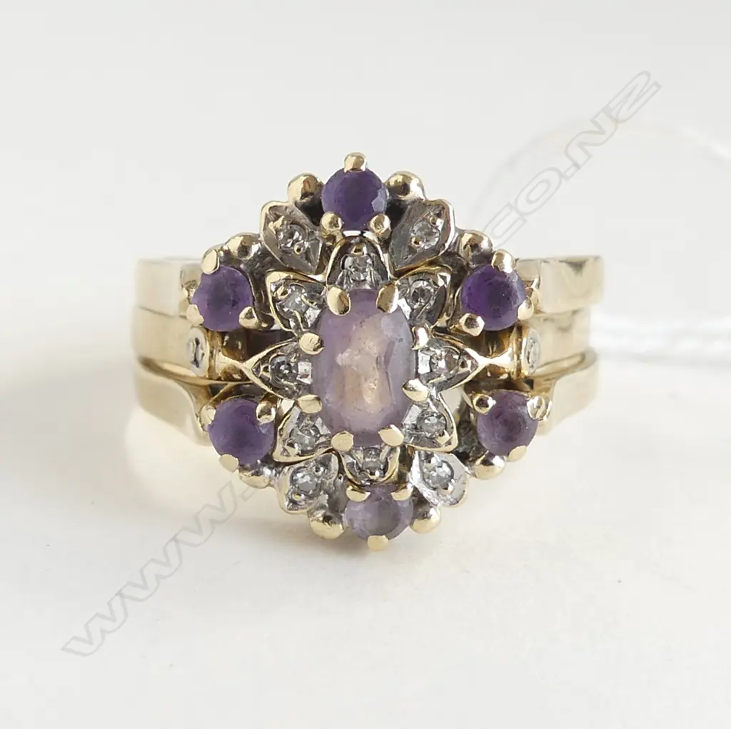 9ct YELLOW GOLD AMETHYST & DIAMOND CLUSTER 3 RING SET 6.38gms  SIZE S Image 1++
