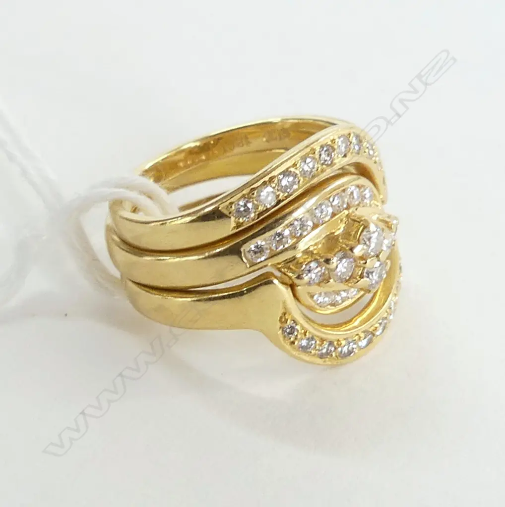 18ct DIAMOND RING w PR DIAMOND SET MATCHING BANDS, D=0.50ct 8.6gm size L Image 1++
