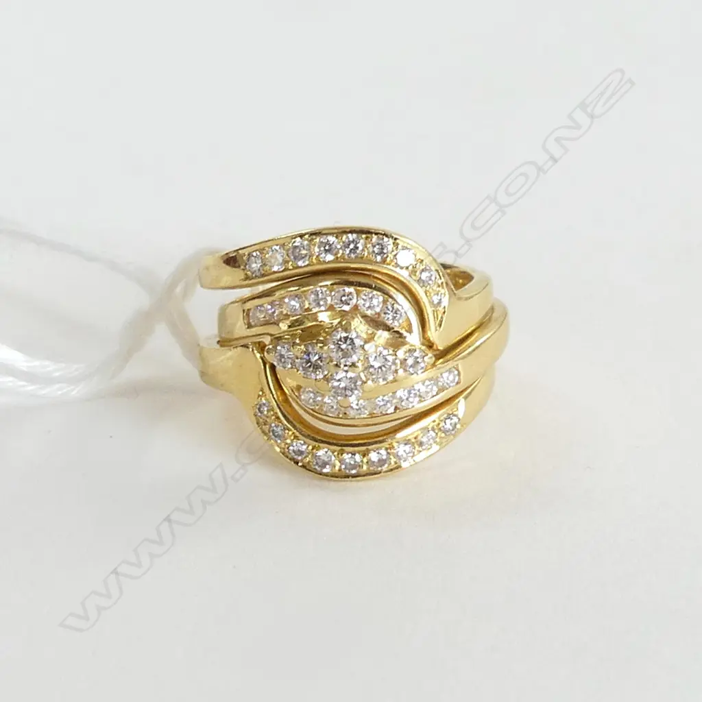 18ct DIAMOND RING w PR DIAMOND SET MATCHING BANDS, D=0.50ct 8.6gm size L Image 1++