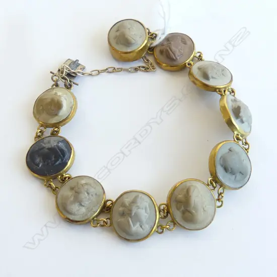 19thC VENETIAN LAVA CAMEO BRACELET gilt metal fittings
