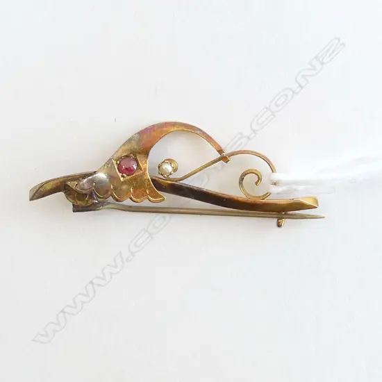9CT BROOCH 1.7gms