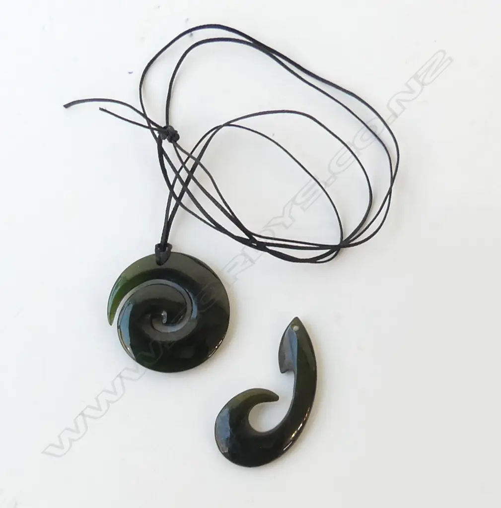 2 CARVED POUNAMU KORU PENDANTS Image 1++