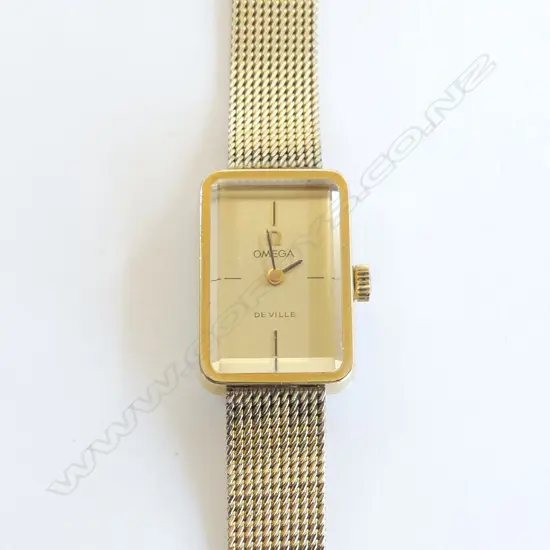 LADIES OMEGA DE VILLE GOLD PLATE WRIST WATCH original bracelet strap