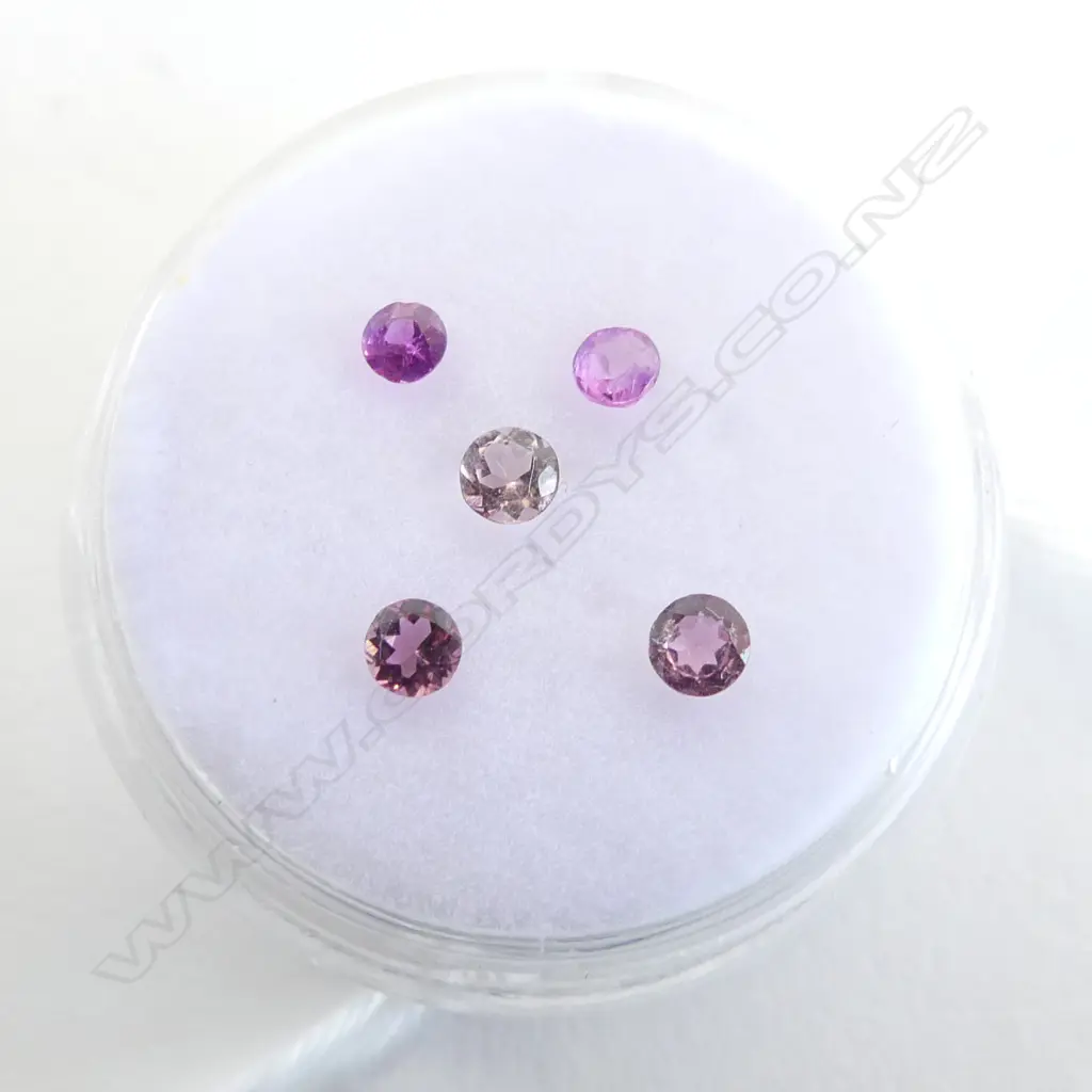FIVE UNSET PINK SAPPHIRES 0.39CT Image 1++