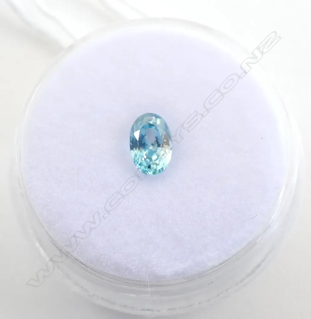0.77CT UNSET BLUE ZIRCON Image 1++