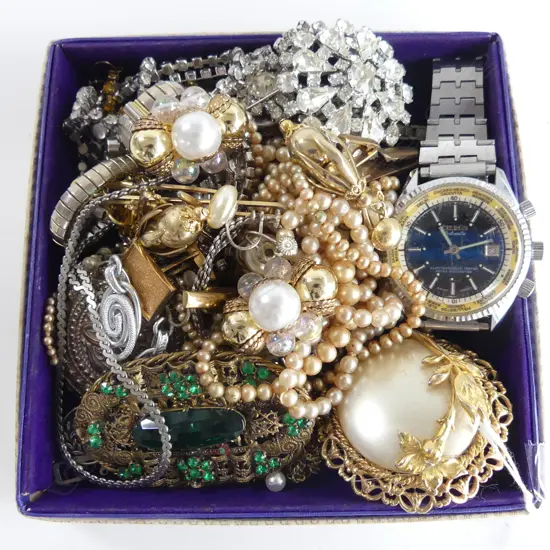 ASST. COSTUME JEWELLERY INCL. CITRON DATEMASTER WRIST WATCH