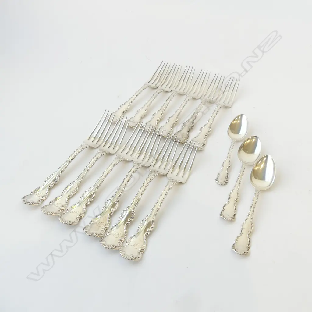 12 925 SILVER FORKS + 3 TEASPOONS 510gms Image 1++