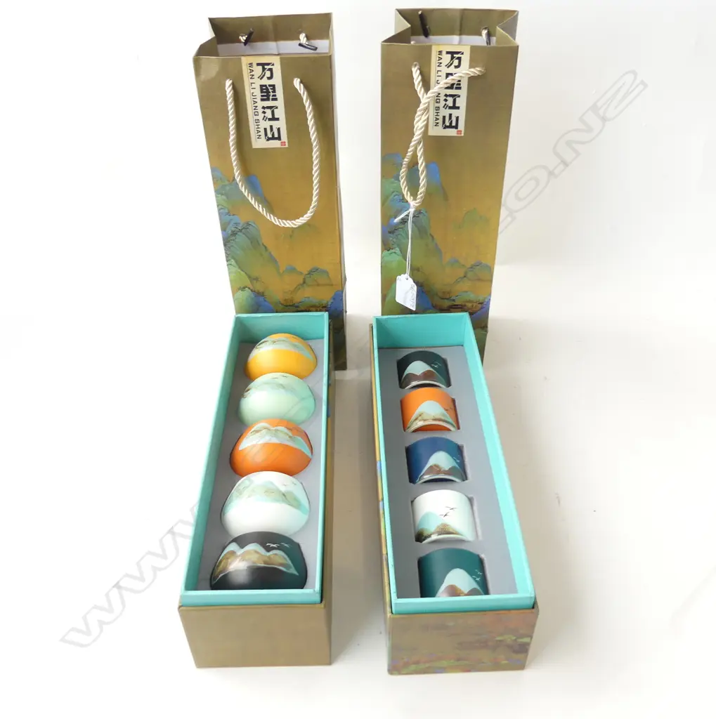 2 BOXED SETS OF 5 ORIENTAL CUPS Image 1++
