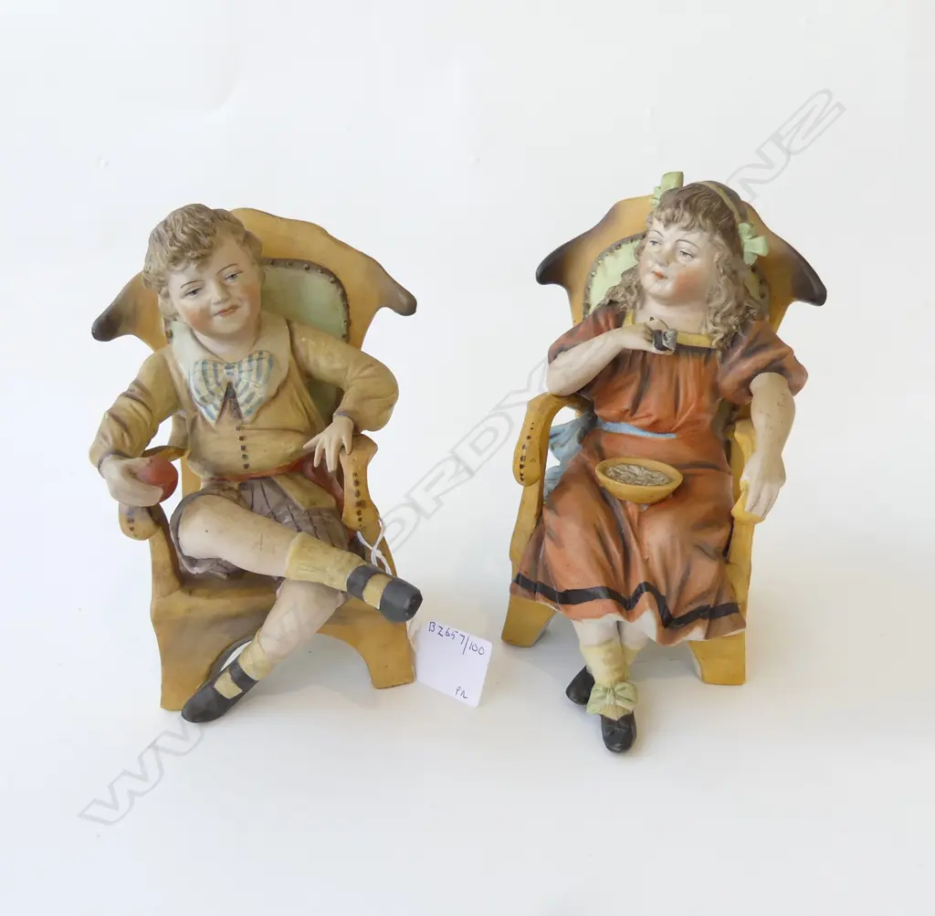 PR BISQUE CHINA SEATED FIGURES H180MM Image 1++