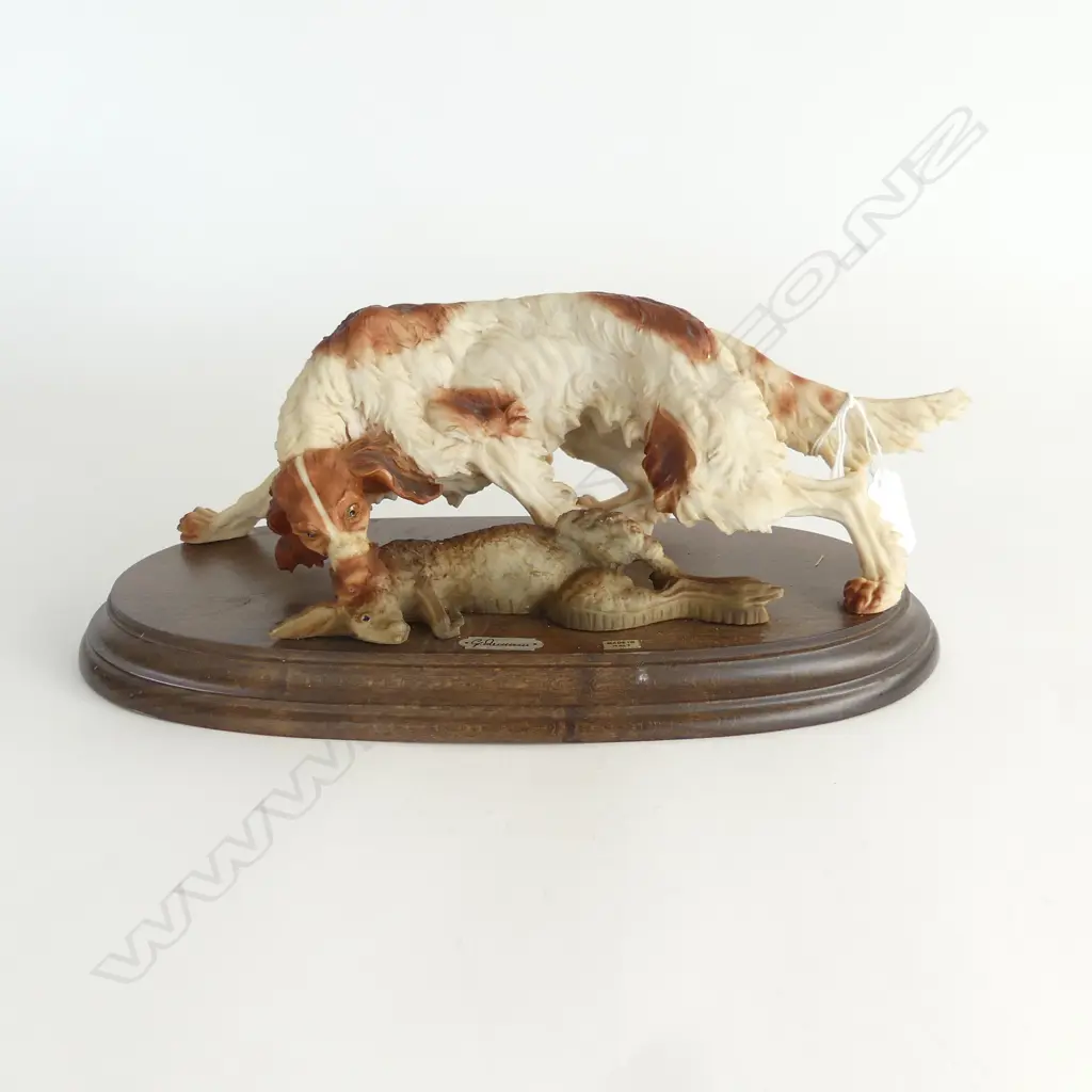 CAPIDEMONTE GUN DOG & HARE FIGURE L290MM Image 1++