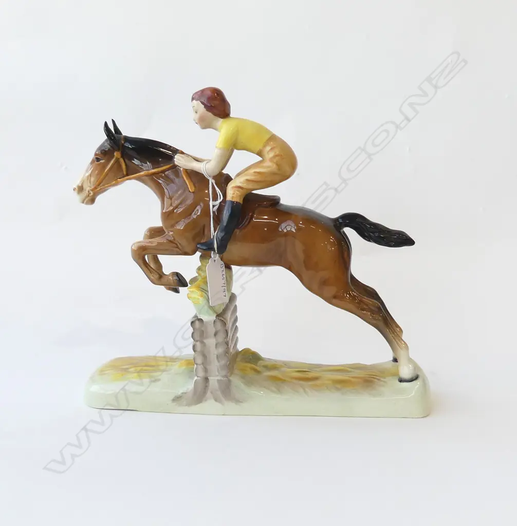 BESWICK  HORSE & RIDER H230MM Image 1++