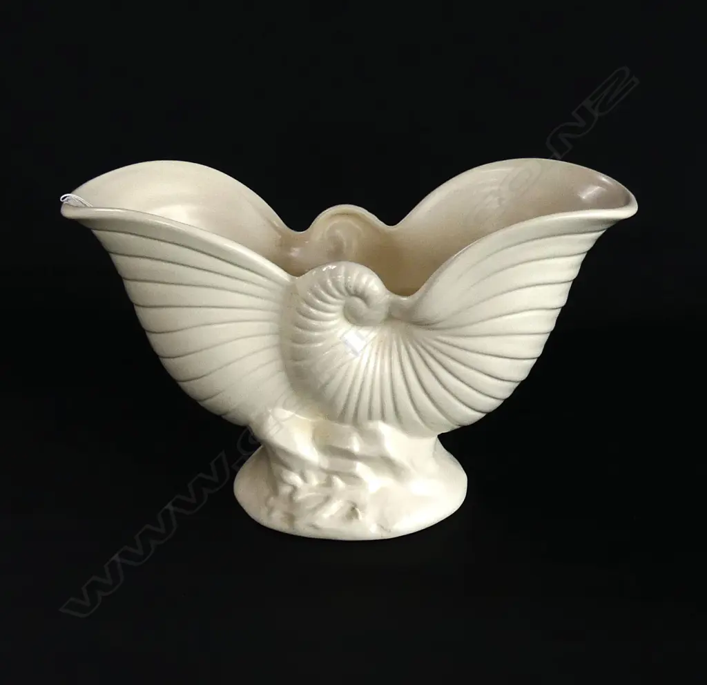 LARGE CROWN LYNN MOULDED NAUTILUS VASE, # .550 L.290mm Image 1++