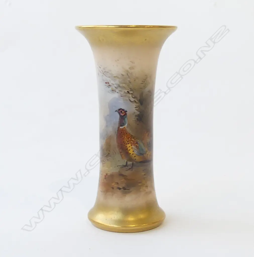 ROYAL WORCESTER STINTON PAINTED PHEASANT TRUMPET VASE H.115mm date code 1924 Image 1++