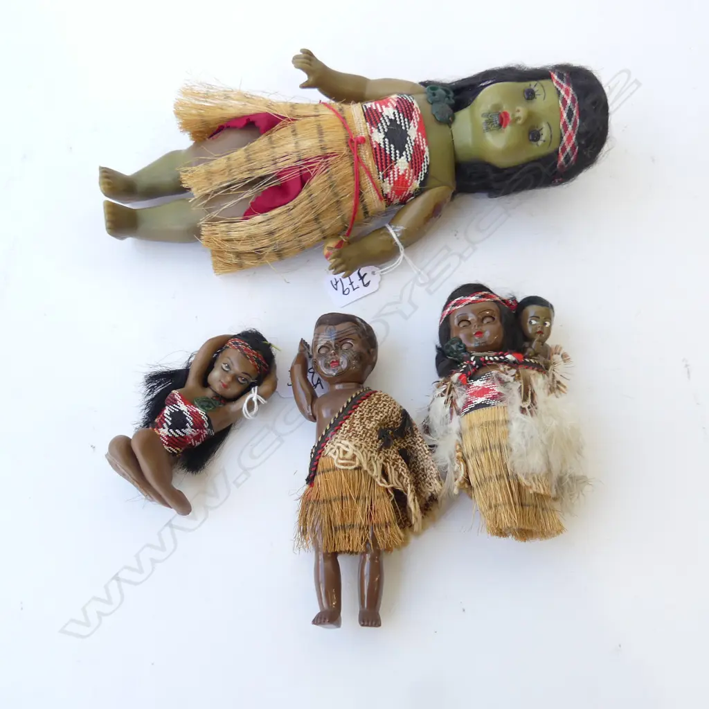 4 VINTAGE MAORI DOLLS rubber & hard plastic Tallest 320mm Image 1++