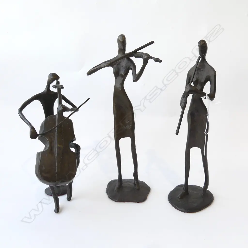 BRONZE JAZZ TRIO H290mm Image 1++