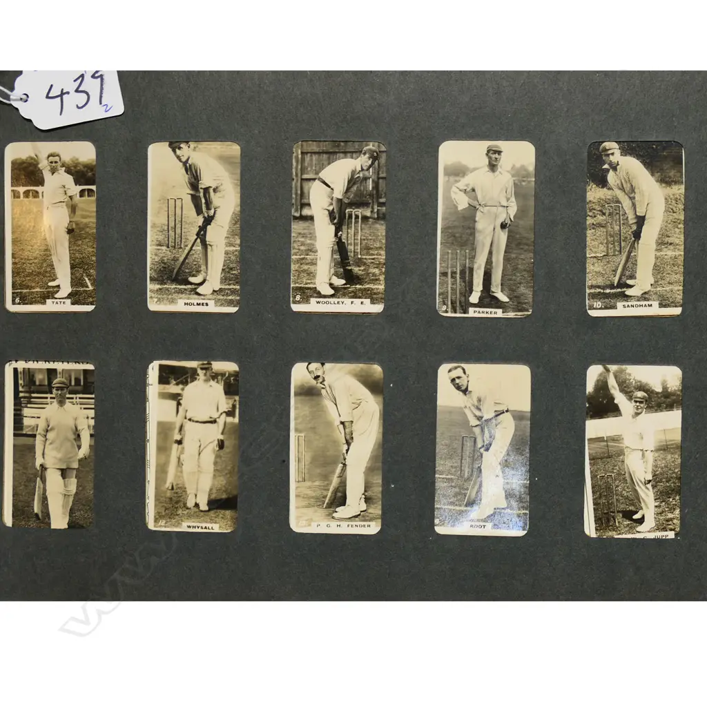 2 CIG CARD ALBUMS NZ ALL BLACKS, CRICKET & MOTORBIKES ETC Image 1++