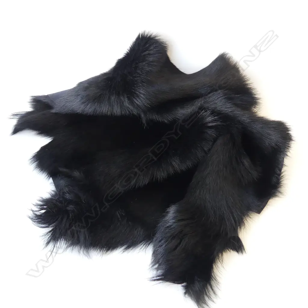 BLACK DYED GOAT HIDE RUG 1000x800mm Image 1++