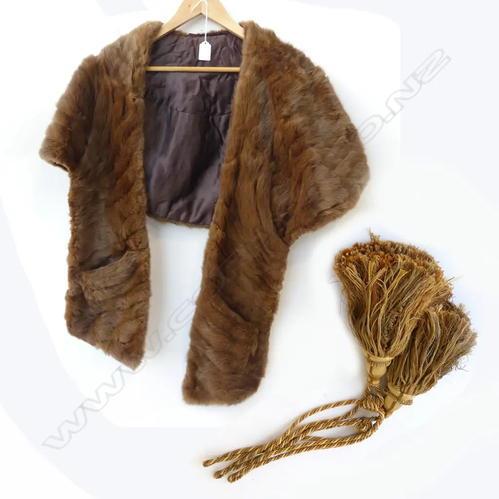RABBIT FUR STOLE WITH PAIR OF GOLD CURTAIN TIES Image 1++