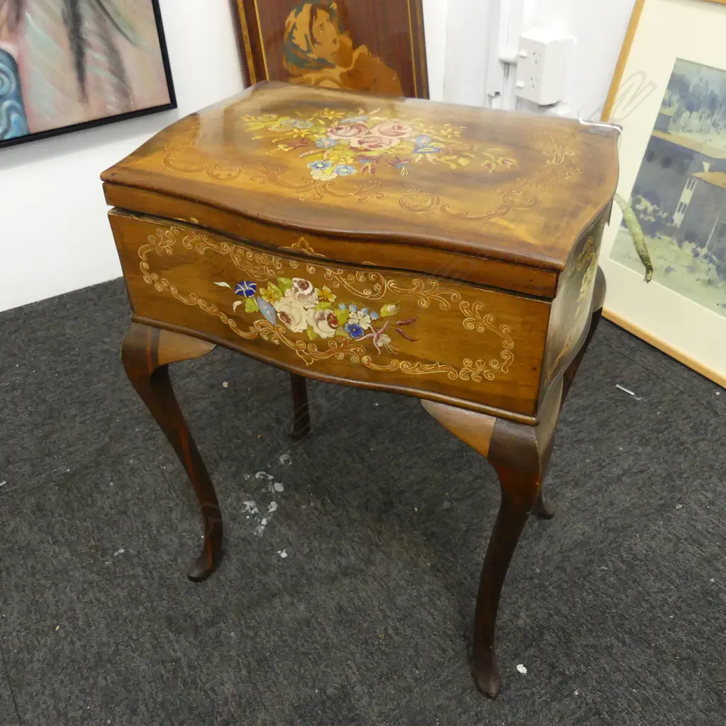 HAND PAINTED LIDDED SIDE TABLE 400x300x525mm Image 1++