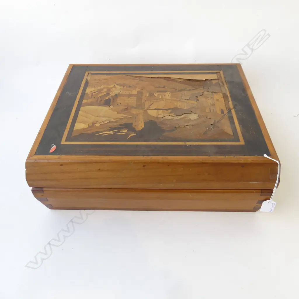 ASST. LENSES; PENTAX, MINOLTA, SOLIGOR, OSAWA, TOMINON, VITACON, YASHINON, ETC IN FELT LINED WOODEN CASE W.450mm Image 1++