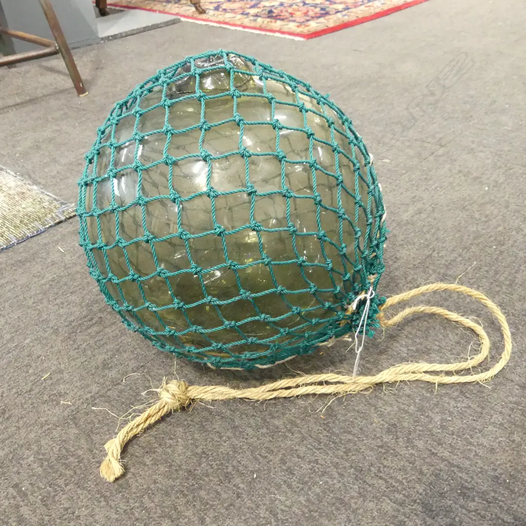 OLD GLASS FISHING FLOAT w. NETTING APPROX DIA.280mm hand blown Image 1++