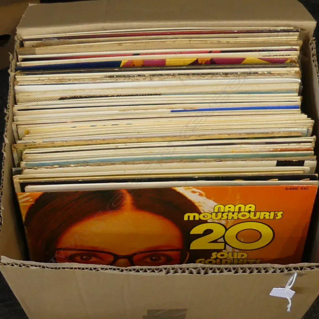 BOX VINTAGE LP RECORDS NANA MOUSKOURI'S 20 SOLID GOLD HITS + Julie Andrews + Tom Jones etc Image 1++