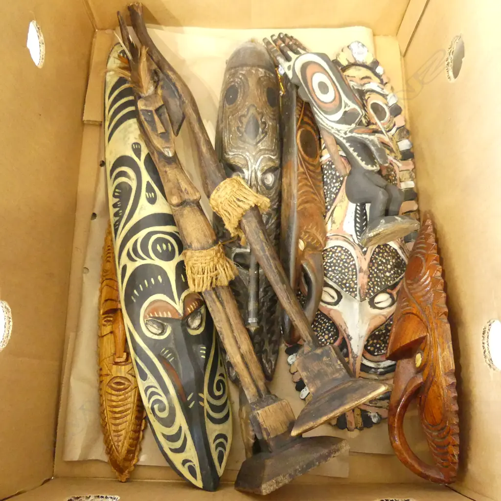 6 PNG WOOD FACE MASKS & 3 FIGURES Image 1++