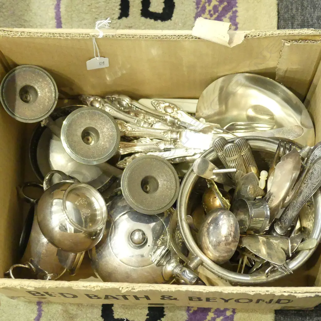 BX SILVER PLATE, CUTLERY BACHELORS TEASET CANDLEABRA FISHSET ETC  Image 1++