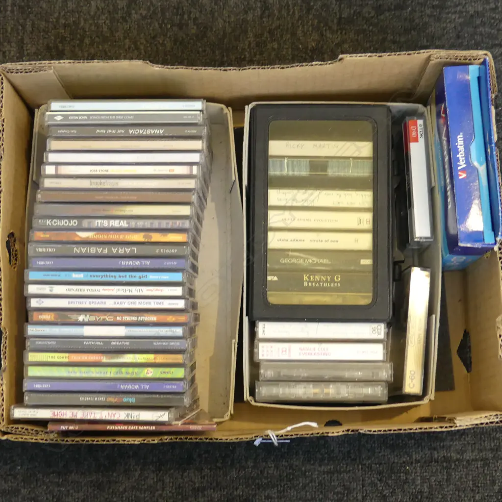 ASSORTED CD & CASSETTES & COMPUTER CD Image 1++