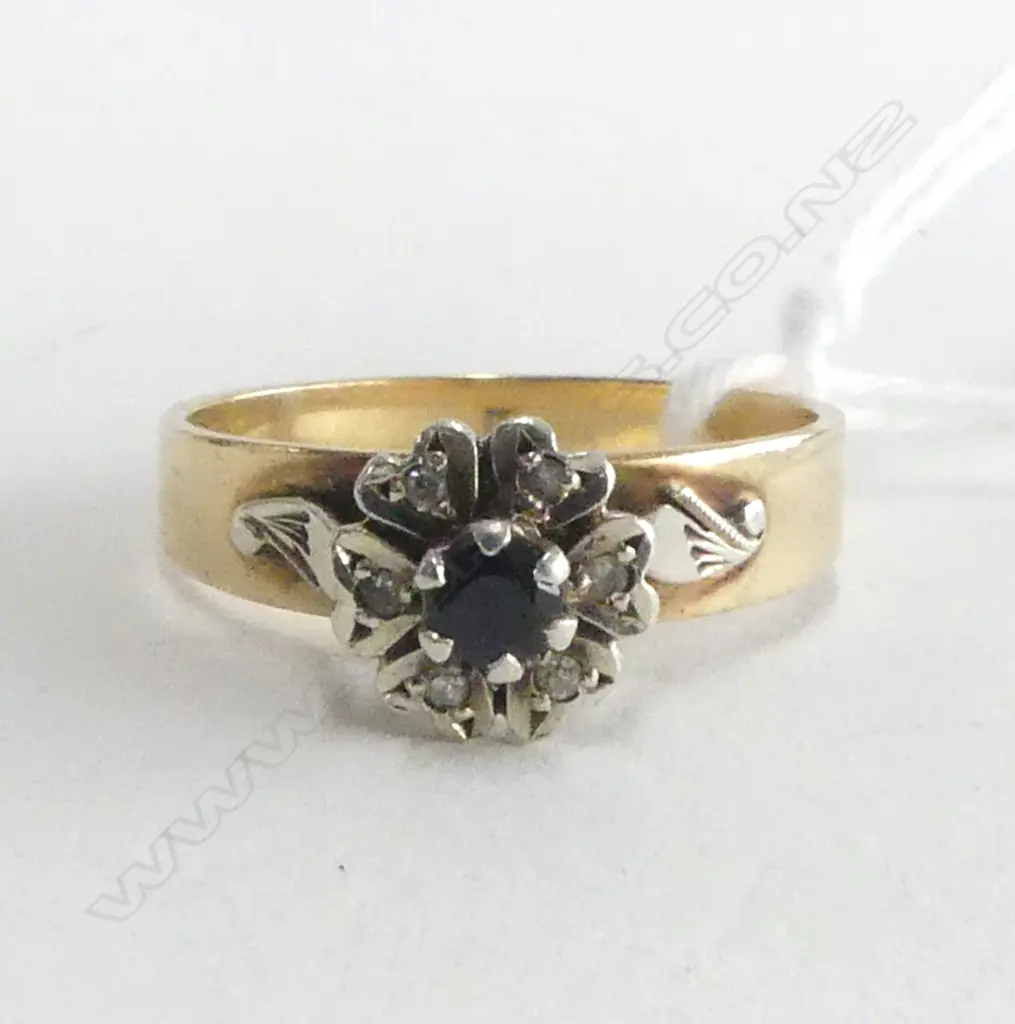 9ct SAPPHIRE/DIAMOND RING 3.3gms SIZE P Image 1++