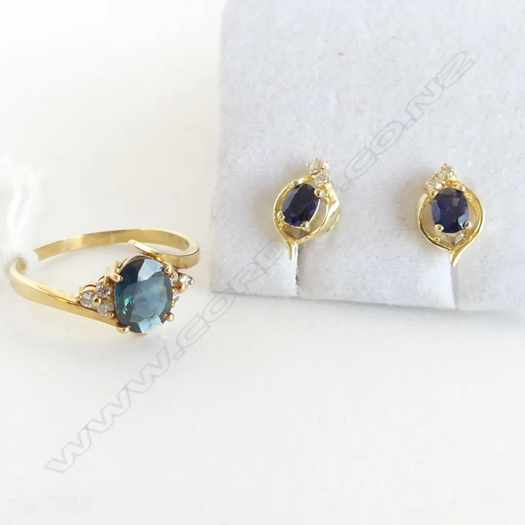 18CT GOLD SAPPHIRE & DIAMOND RING size R. & 14CT GOLD SAPPHIRE AND DIAMOND EARRINGS Image 1++