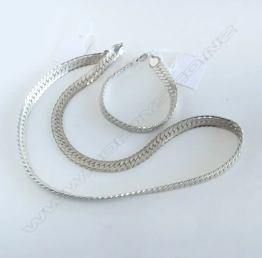 VINTAGE SET WOVEN SILVER CHAIN NECKLACE & BRACELET ITALIAN? 86gm Image 1++