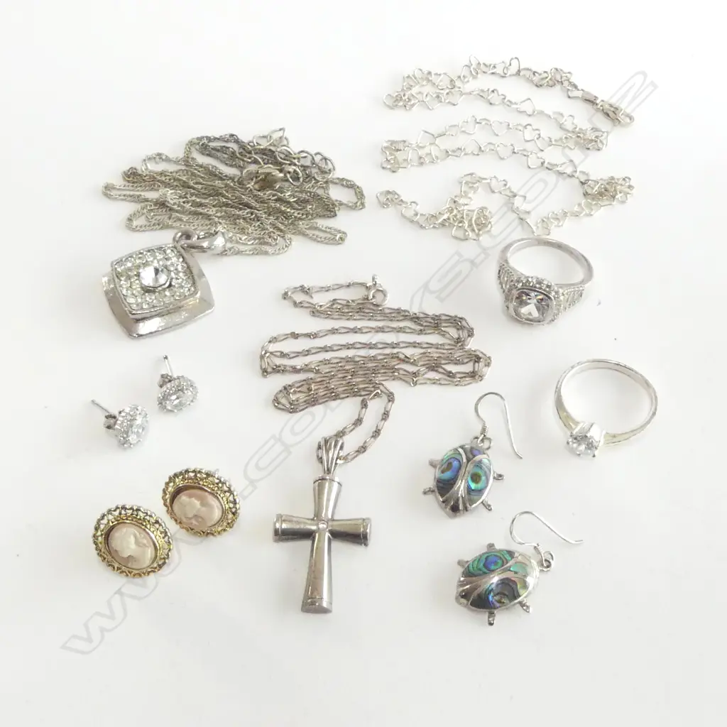 ASST. COSTUME JEWELLERY; 2 RINGS, 3 NECKLACES, 3 PRS EARRINGS Image 1++