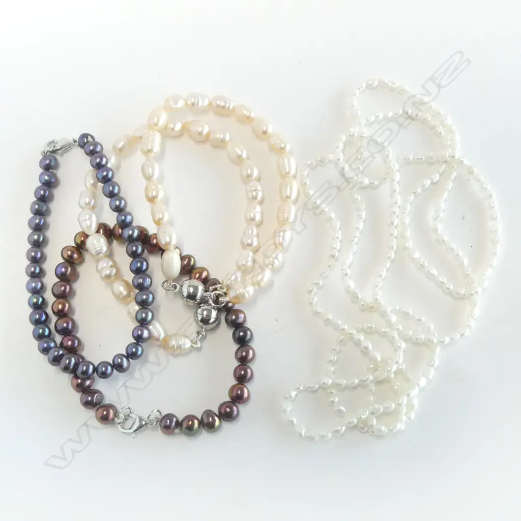 4 FRESH WATER PEARL BRACELETS + BIWA PEARL NECKLACE L.900mm Image 1++