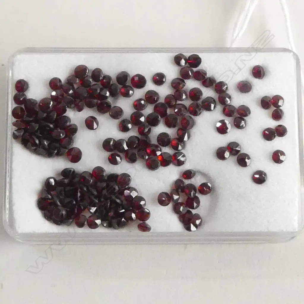 15CT SMALL ROUND FACETED BOHEMIAN GARNETS Image 1++