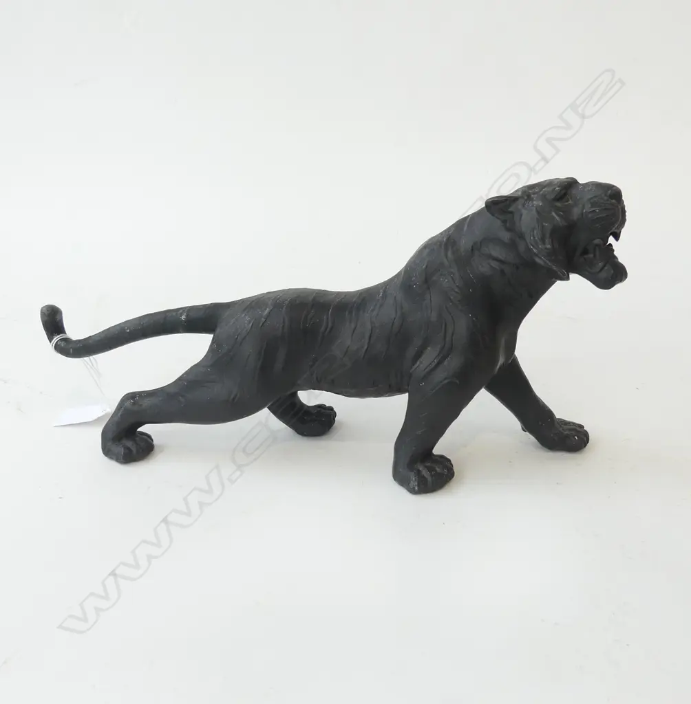 BLACK METAL TIGER L.350mm Image 1++