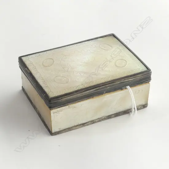 19thC MOTHER OF PEARL engraved and DUTCH ? SILVER HINGED LIDDED BOX 80 x 60 x 35mm