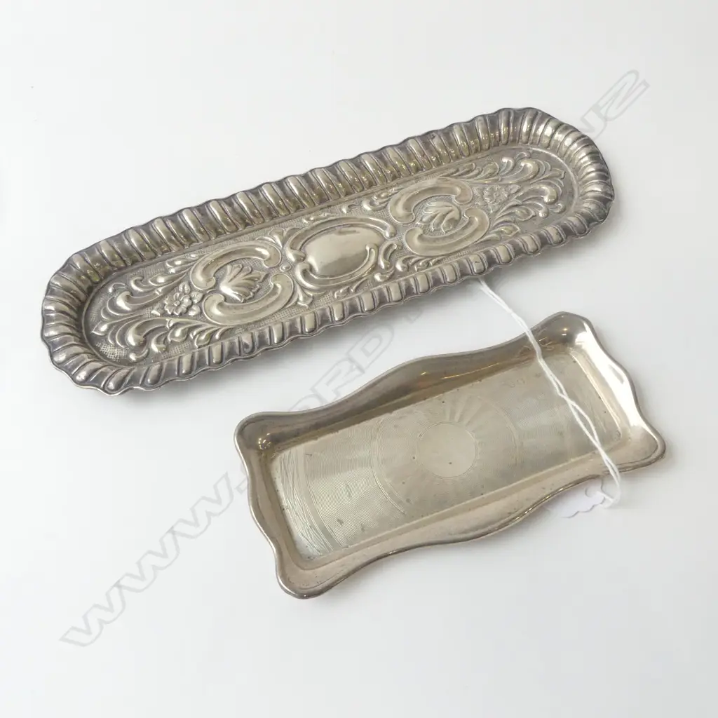 2 SILVER VANITY TRAYS embossed Birmingham 1902 + machine engraved London 1903. 94gms Image 1++