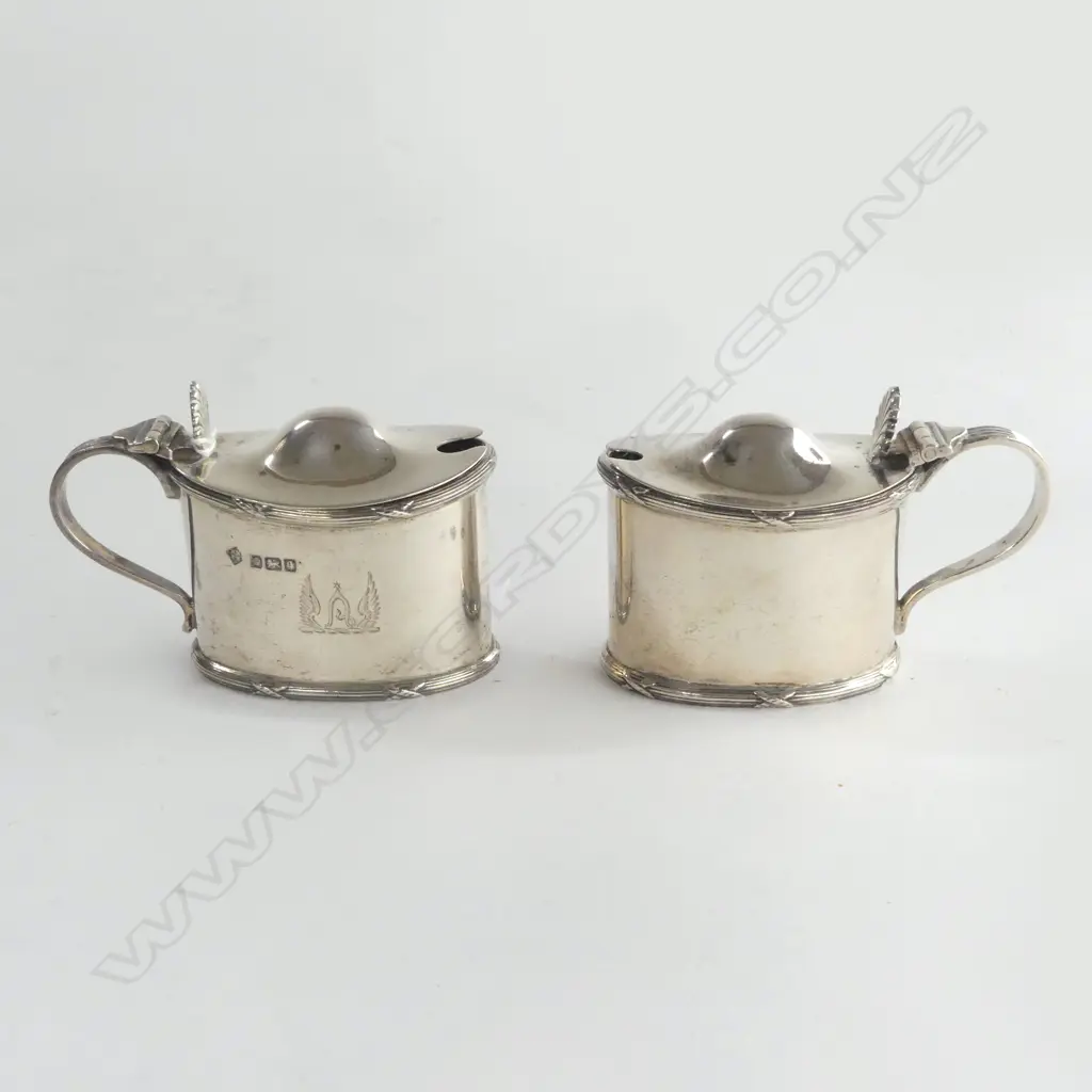 PR SILVER SHEFFIELD 1908 MUSTARD POTS silver weight 150gms with blue glass liners Image 1++