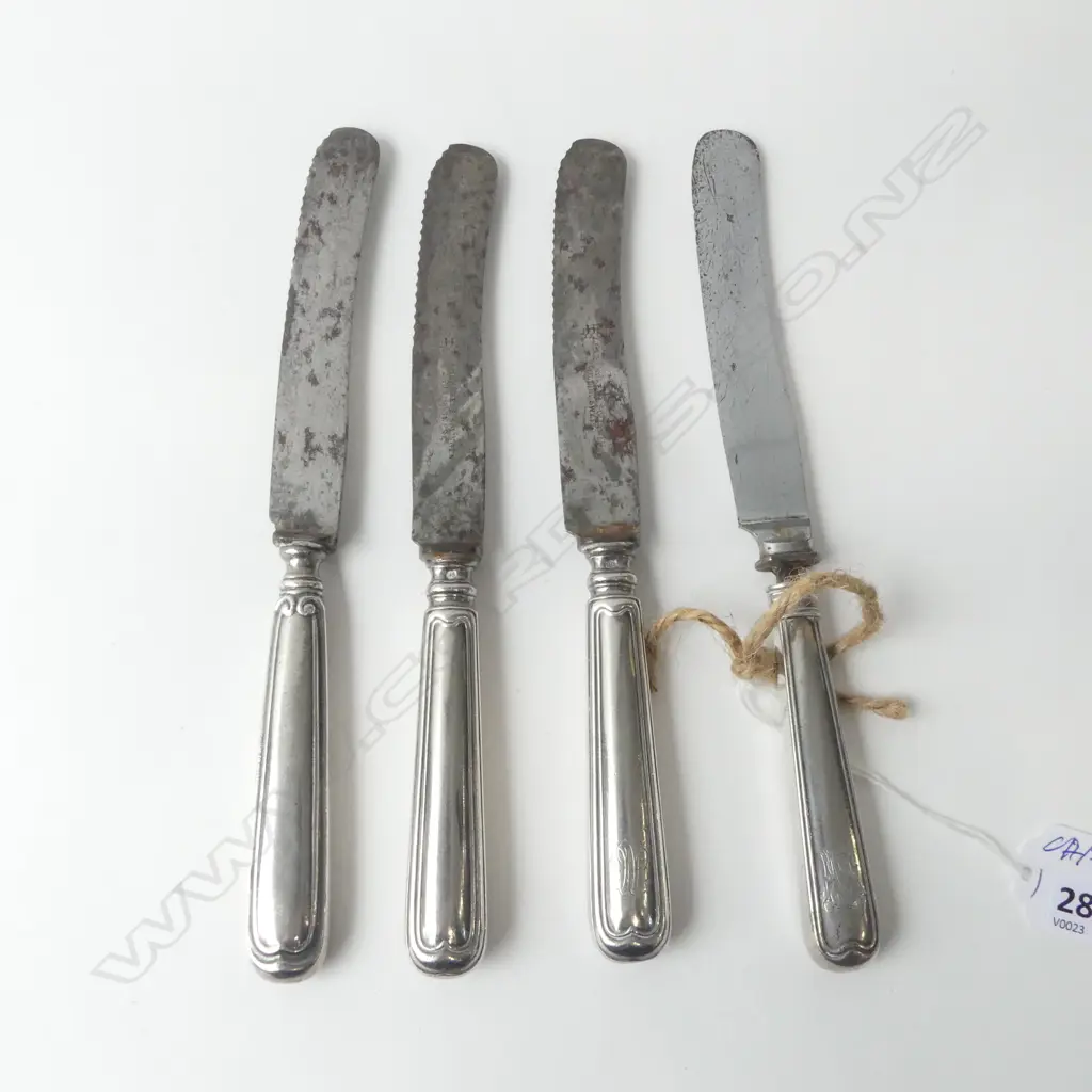 4 STEEL BLADED CONTINENTAL SILVER HANDLED KNIVES , MONOGRAMMED Image 1++