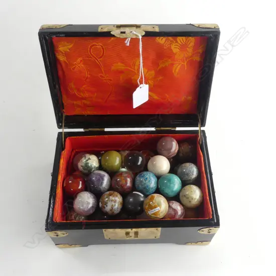 ASST. POLISHED STONE SPHERES 30mm dia IN ORIENTAL CASE W.200mm