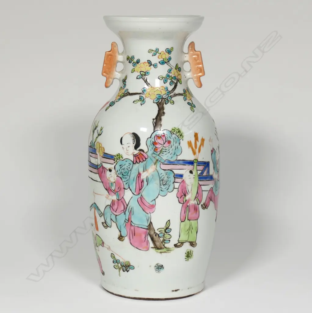 FAMILLE ROSE VASE, SIGNED LUO SHU, RED MARK TO BASE, H.250mm Image 1++