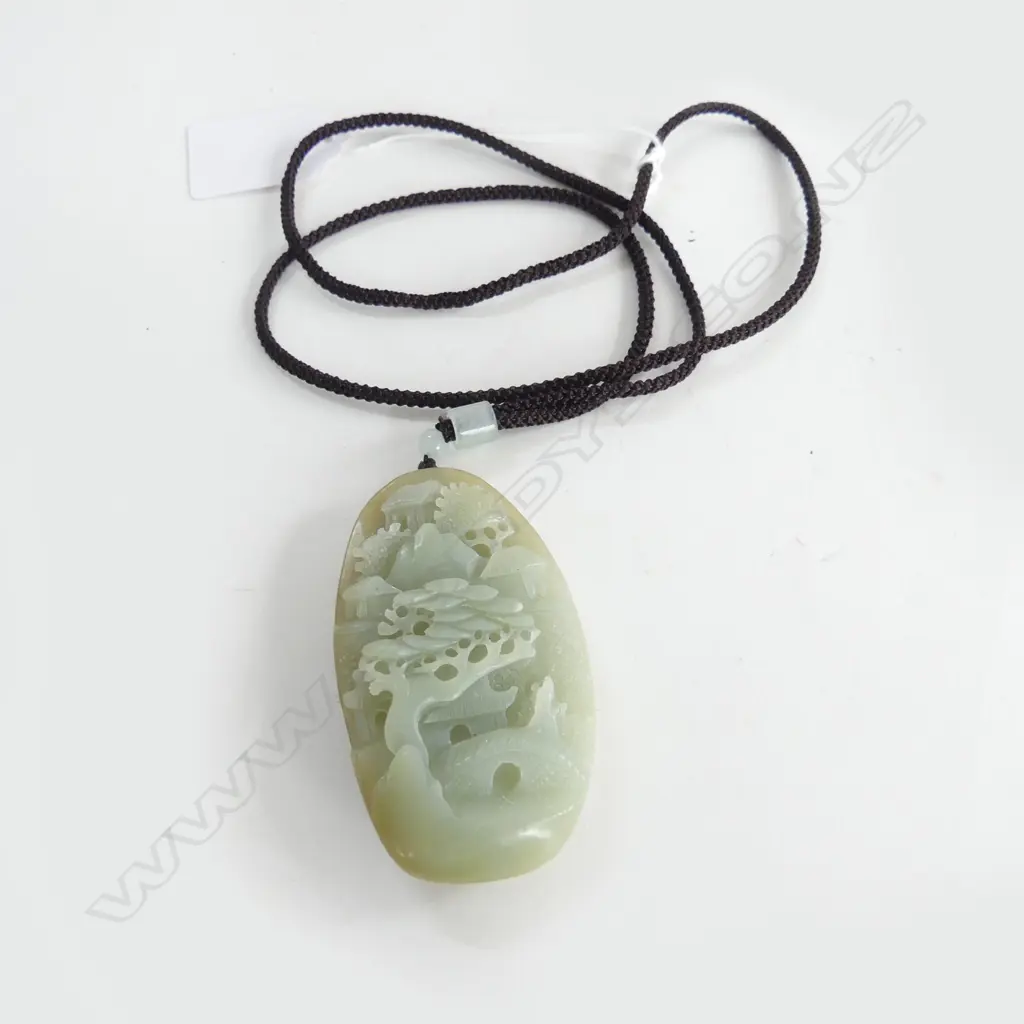 CARVED JADE PENDANT NECKLACE 70x40mm Image 1++